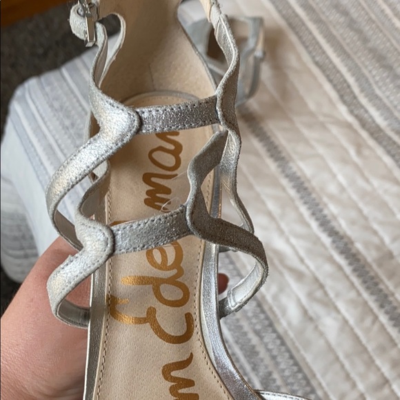 NEW Sam Edelman silver stiletto heels - Picture 5 of 7